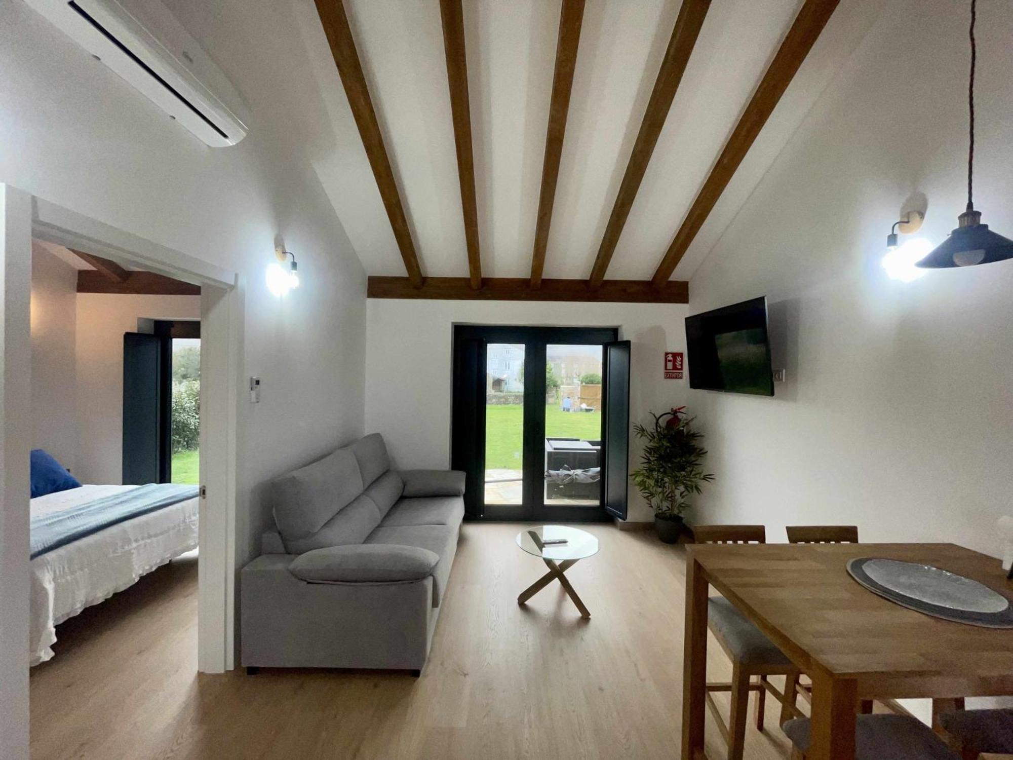 Apartamentos Turisticos A Galera Ribadeo Esterno foto